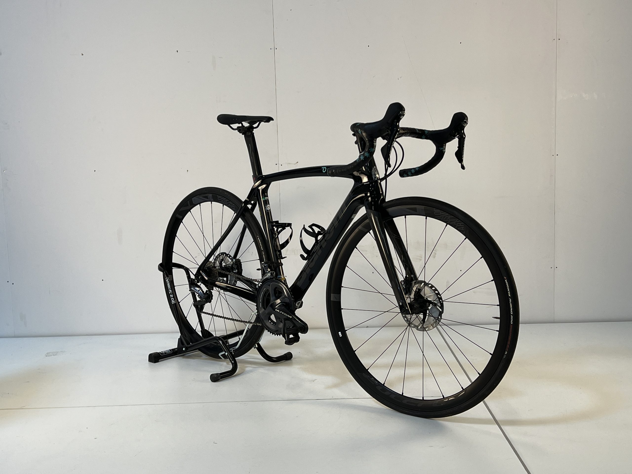 Bianchi Oltre XR3 Disc Ultegra 11sp